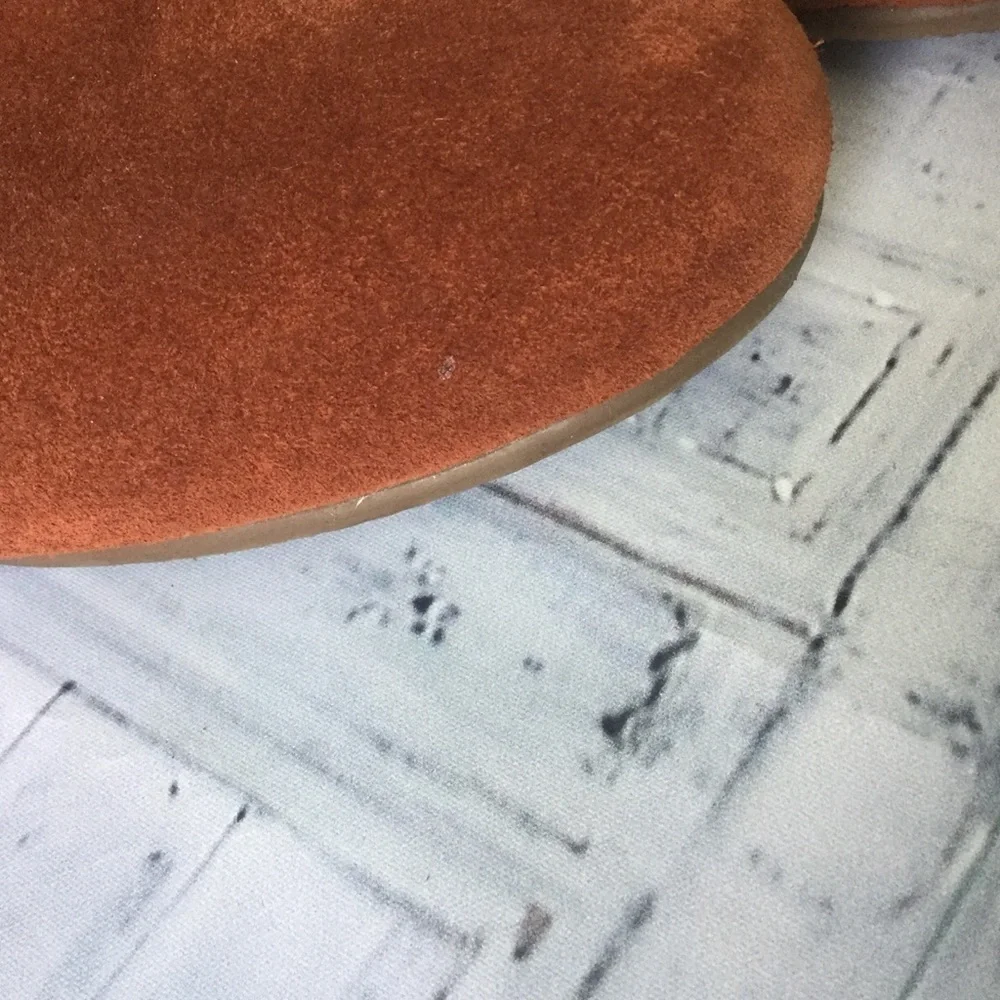 Bandolino Brown Leather Booties